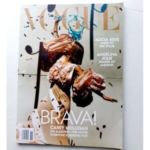 Vogue US Magazine November 2023 Carey Mulligan Alicia Keys Angelina Jolie New